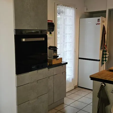 Maison Au Port De Cyprien * Сен-Сиприен
